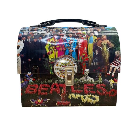 The Beatles Colorful Metal Sgt. Pepper’s Lonely Hearts Club Retro Lunch Box - Picture 1 of 7